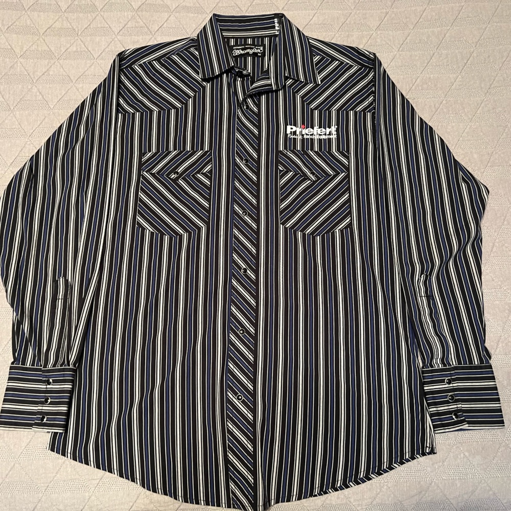 Priefert Rodeo & Ranch Equipment Black & Blue Striped Button Up Western Shirt M